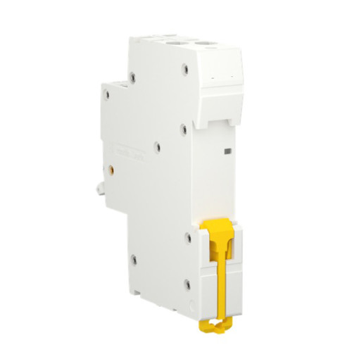 Вимикач диференціального струму компактний 6A Schneider RESI9 1P+N 30мA C тип А