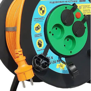 Подовжувач на котушці SVITTEX 25 м помаранчевий SV-018-O-IP44