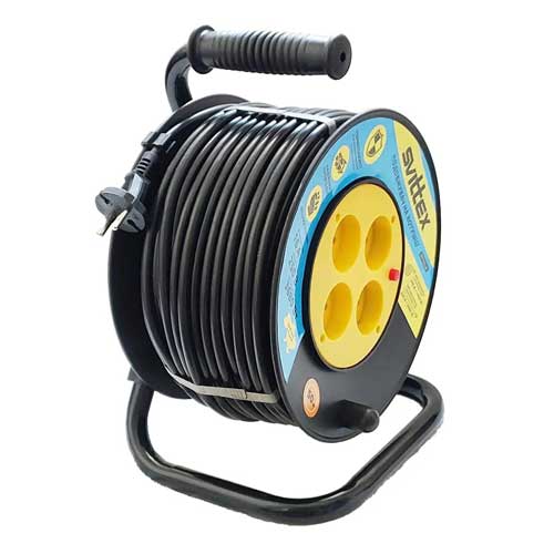 Подовжувач на котушці SVITTEX 25 м SV-004-B